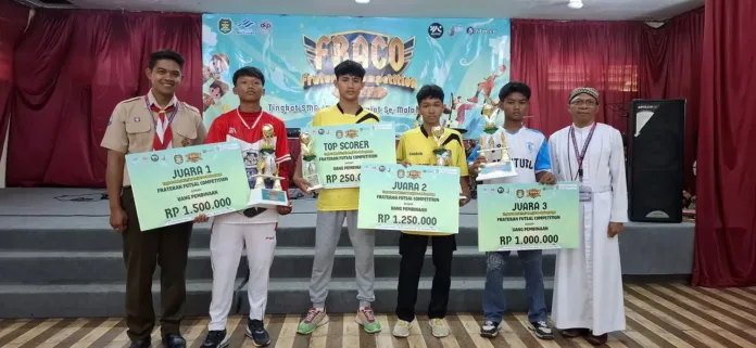 Fraco 2025 SMAK Frateran Malang ; Gelontor Hadiah Dan Voucher Pendidikan PMB