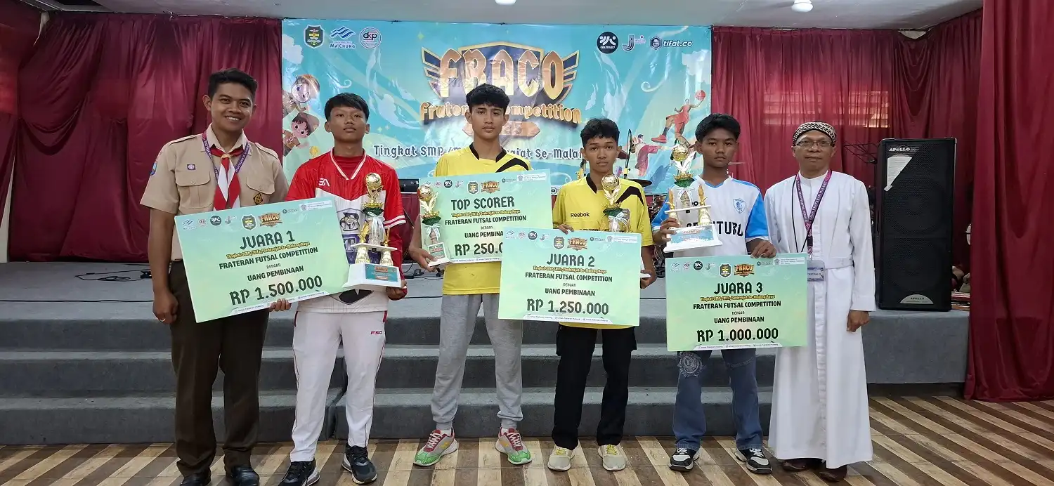 Fraco 2025 SMAK Frateran Malang ; Gelontor Hadiah Dan Voucher Pendidikan PMB
