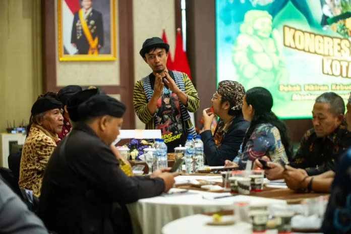 BATU adalah DESA BESAR:Merekonstruksi Visi Filosofis dan Menjangkar Masa Depan Melalui Kearifan Lokal