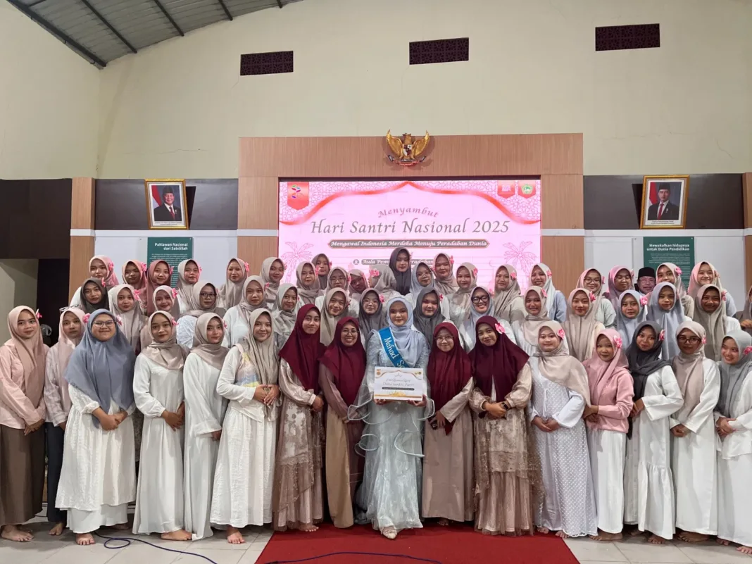 Peringatan HSN 2025 SMA Islam Sabilillah Malang Boarding School Sistem Pesantren; Pemilihan Duta Santri, Lahirkan Jiwa Pemimpinan Berperadaban Dunia