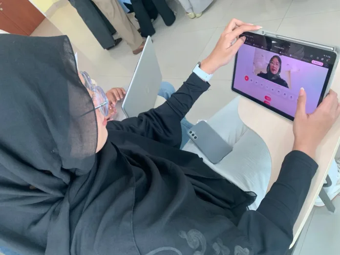 Inovasi Dosen Vokasi UM Kembangkan Teknologi AR Makeup, Dorong Pendidikan Vokasi dan Inovasi Industri sesuai SDGs