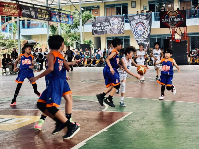 Final Berlangsung Ketat, SD Charis Juara 1 Basket Panderman Cup IX