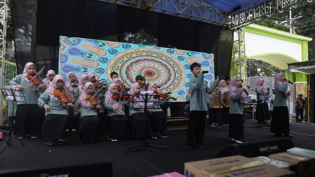 Gebyar HUT ke-29 SD Islam Sabilillah Malang 1 ; Perkuat Kolaborasi, Usung Semangat Kebersamaan Lahirkan Generasi Unggul