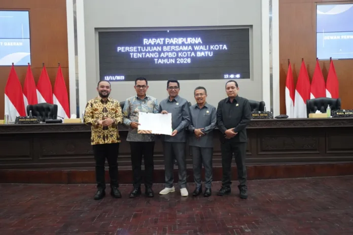 Pemkot Batu dan DPRD Sepakati APBD Kota Batu Tahun Anggaran 2026