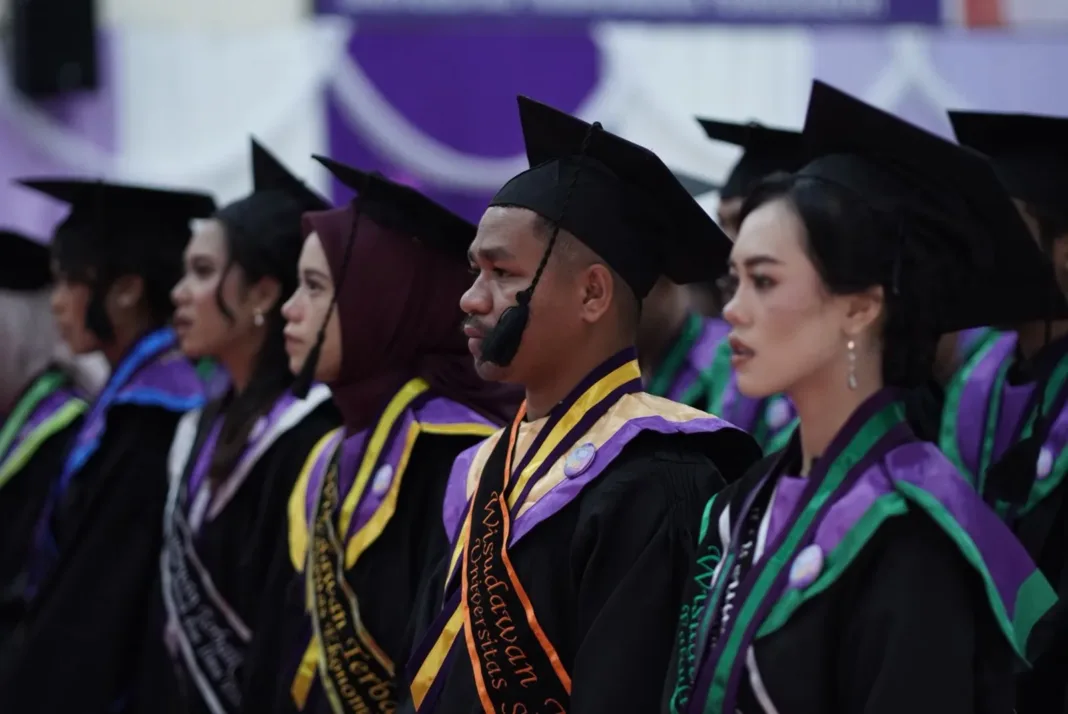 Terampil Teknologi AI Lulusan UNITRI Siap Hadapi Tantangan Global