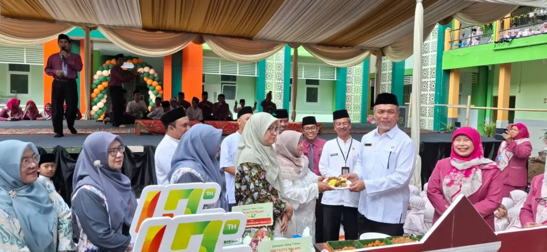 Peresmian Gedung Baru, Meriahkan HUT ke-47 MIN 1 Kota Malang