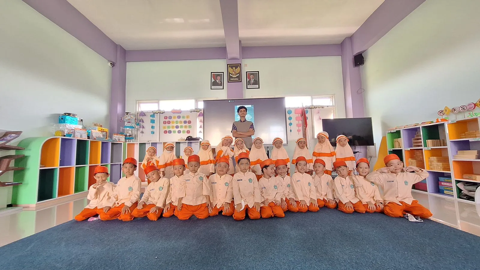 TK Islam Sabilillah Malang 2 ; Serunya Belajar Bahasa Arab Bersama Natiq Dari Yaman