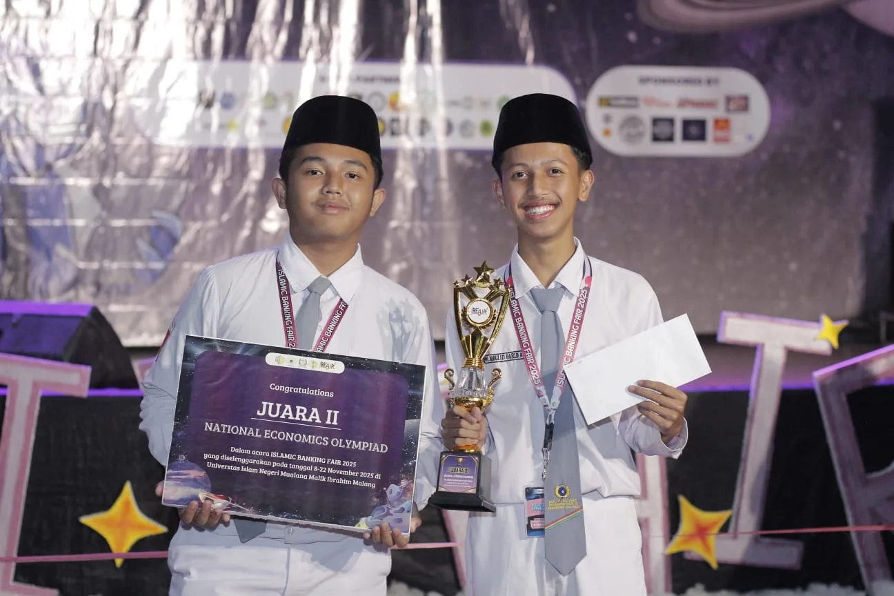 Lagi, Siswa MA Almaarif Singosari Ukir Prestasi Gemilang di Kompetisi Ekonomi Tingkat Nasional