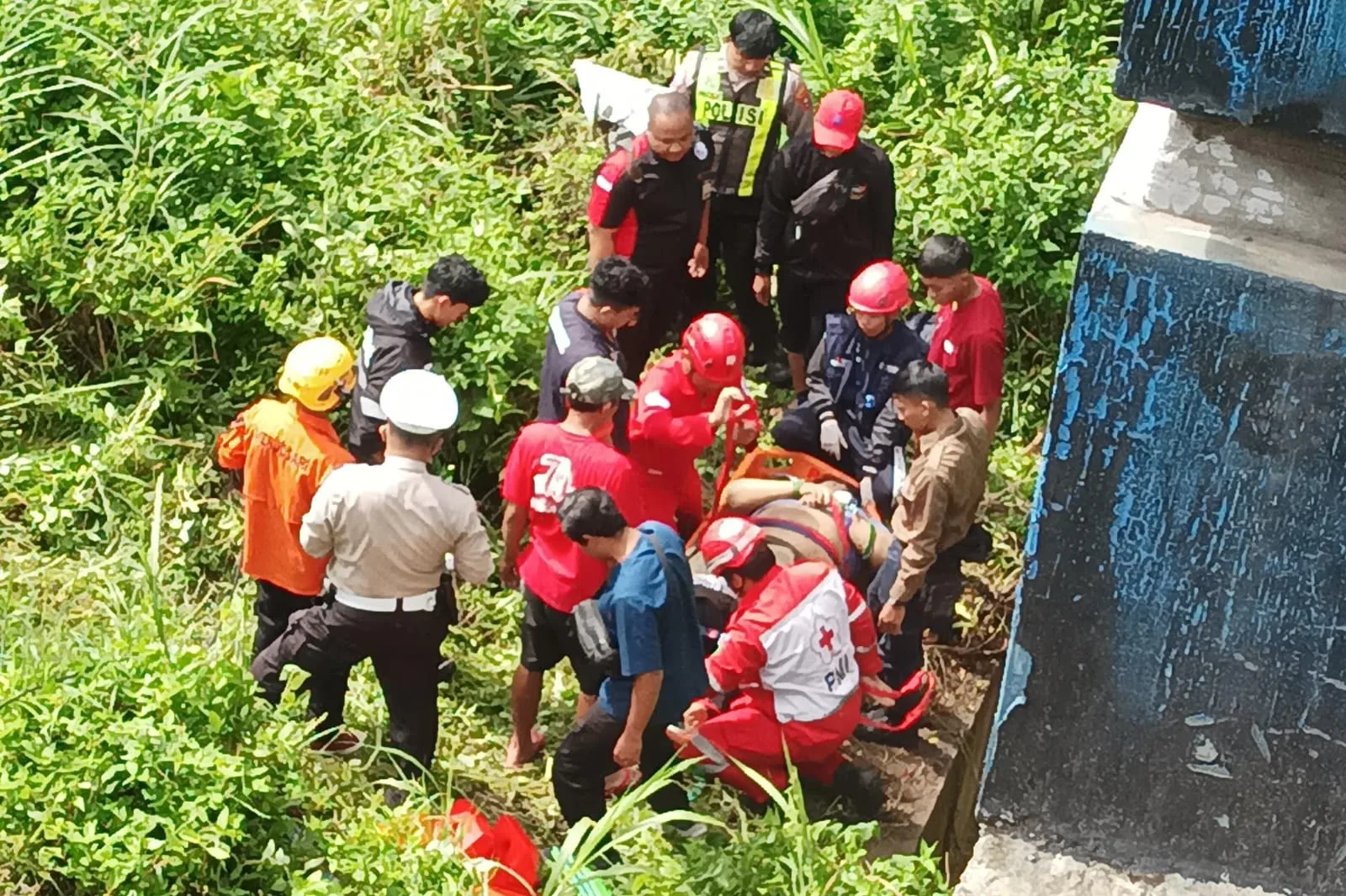 Mengantuk, Mahasiswa UMM Nyemplung Jurang Tunggulmas Mahasiswa UMM