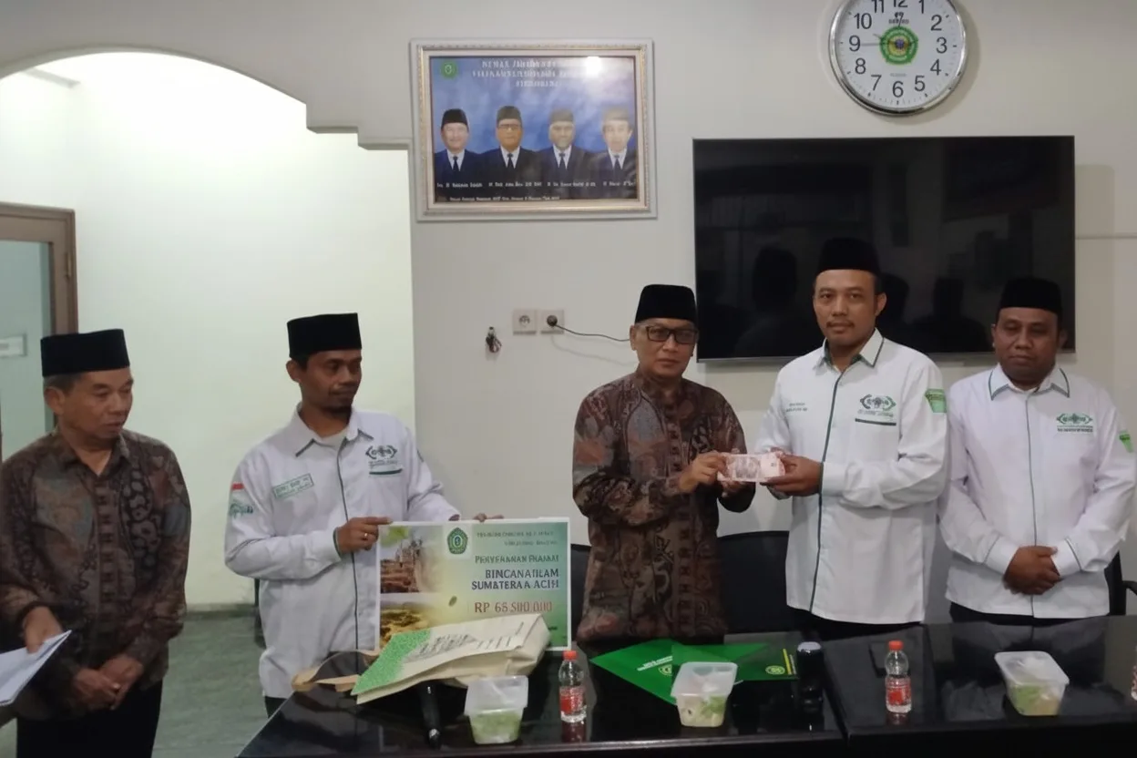YP Almaarif Singosari Salurkan Donasi Rp60,5 Juta kepada Korban Bencana Aceh Donasi Aceh