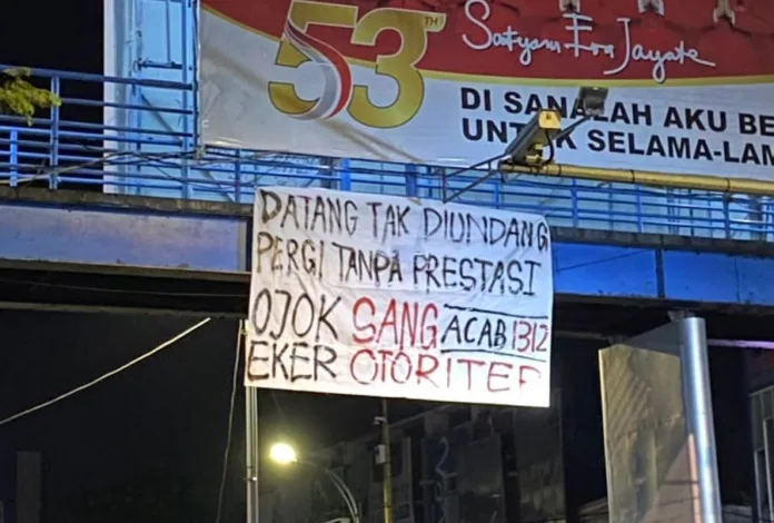 Seruan Lewat Spanduk, Aliansi Malang Bersuara Kritik Eks Kapolresta Malang Kota