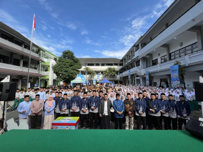 MTs Almaarif 01 Singosari Jadi Percontohan, Terima Kunjungan dari Yayasan Al Munir Bojonegoro
