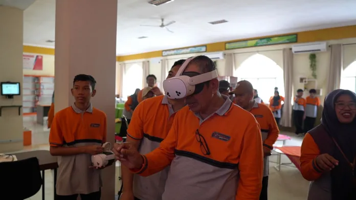 “Pisau AI” di SMP Islam Sabilillah