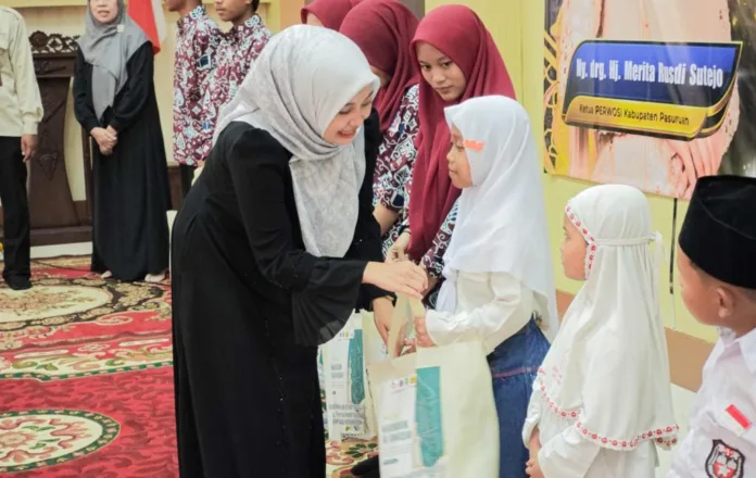Ketua PERWOSI Pasuruan Buka Puasa Bersama Ratusan Siswa Sekolah Rakyat, Ajak Jaga Kesehatan dan Raih Cita-cita