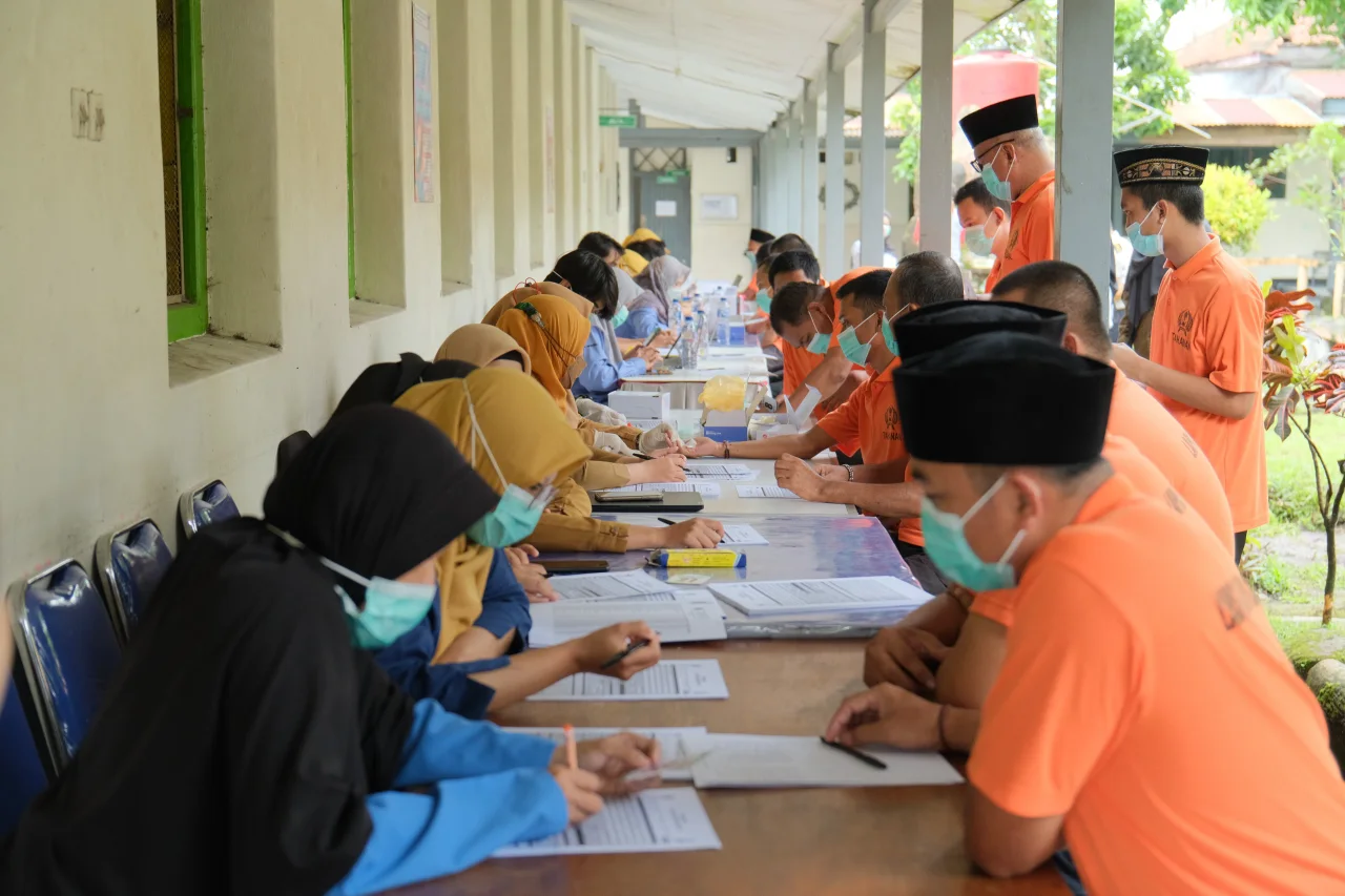 Pemeriksaan Kesehatan Gratis bagi Warga Binaan; Lapas Kelas I Malang Gelar VCT Mobile Gandeng Dinkes Kota Malang