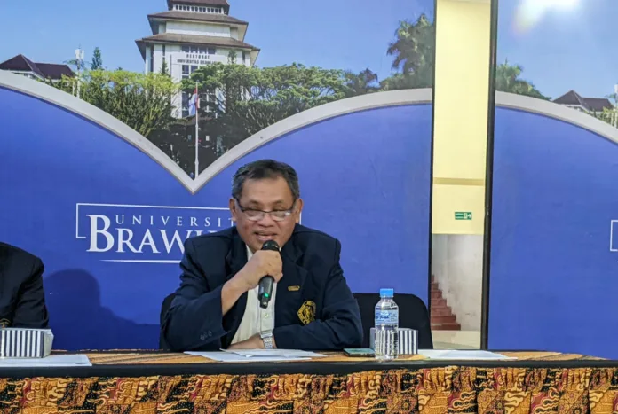 UB Kukuhkan Lima Profesor, Prof Mashudi Perkenalkan Model Nutrisi Presisi Ruminansia Perah