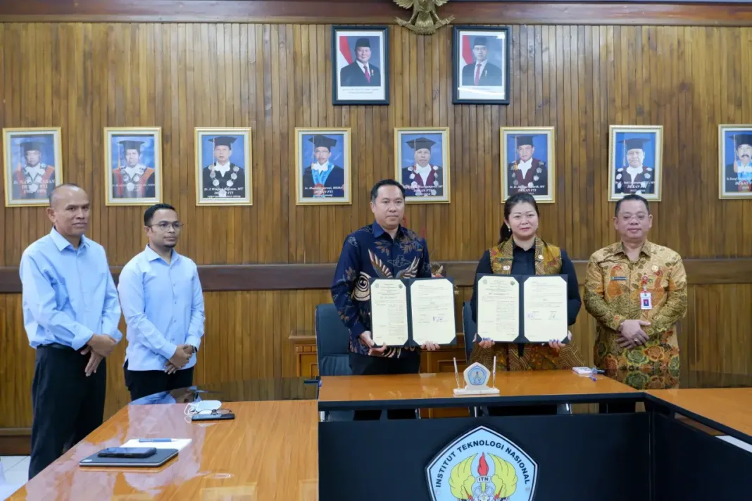 Rektor ITN Malang, Awan Uji Krismanto, ST., MT., Ph.D membangun kerjasama dengan pemerintahan Mahakam Ulu dengan penandatanganan perpanjangan Nota Kesepahaman Bersama (NKB)