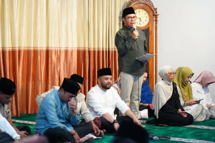 Safari Ramadhan di Masjid Jami’ Darussalam Sumbergondo, Wali Kota Ajak Perkuat Silaturahmi dan Kepedulian Sosial