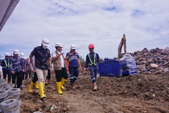 Tinjau Progres Sekolah Rakyat Terintegrasi Wironini, Wali Kota Pasuruan Targetkan Beroperasi Juli 2026