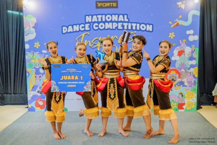Guncang Panggung Jember, Tim Tari Jatinuswantara UM Segel Juara I National Dance Competition
