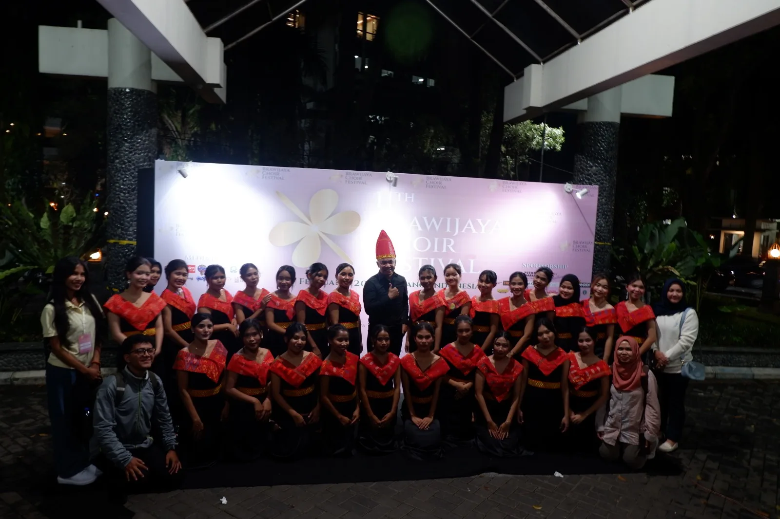 Kencono Wungu UNITRI, Menggelegar Di UB