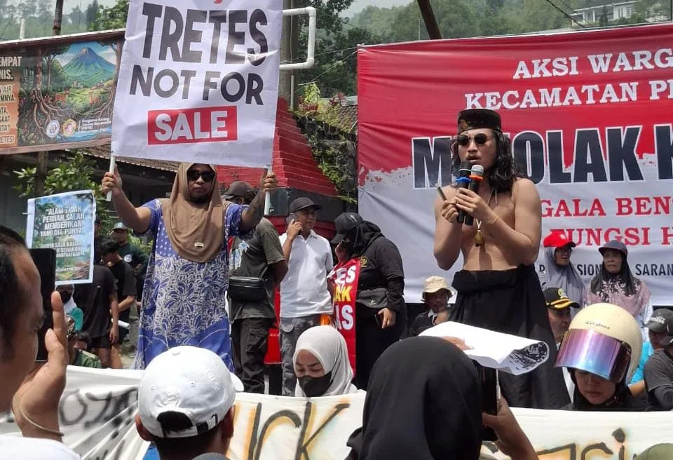 Demo Warga Prigen Tolak Pembangunan Wisata dan Real Estate di Hutan Pasuruan, Khawatir Banjir dan Longsor