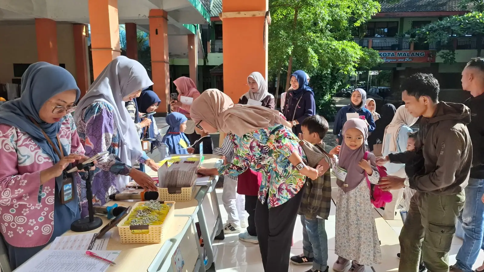 MIN 2 Kota Malang Gebrak Tahun Ajaran Baru : Peminat Jalur Prestasi Melonjak 100 Persen