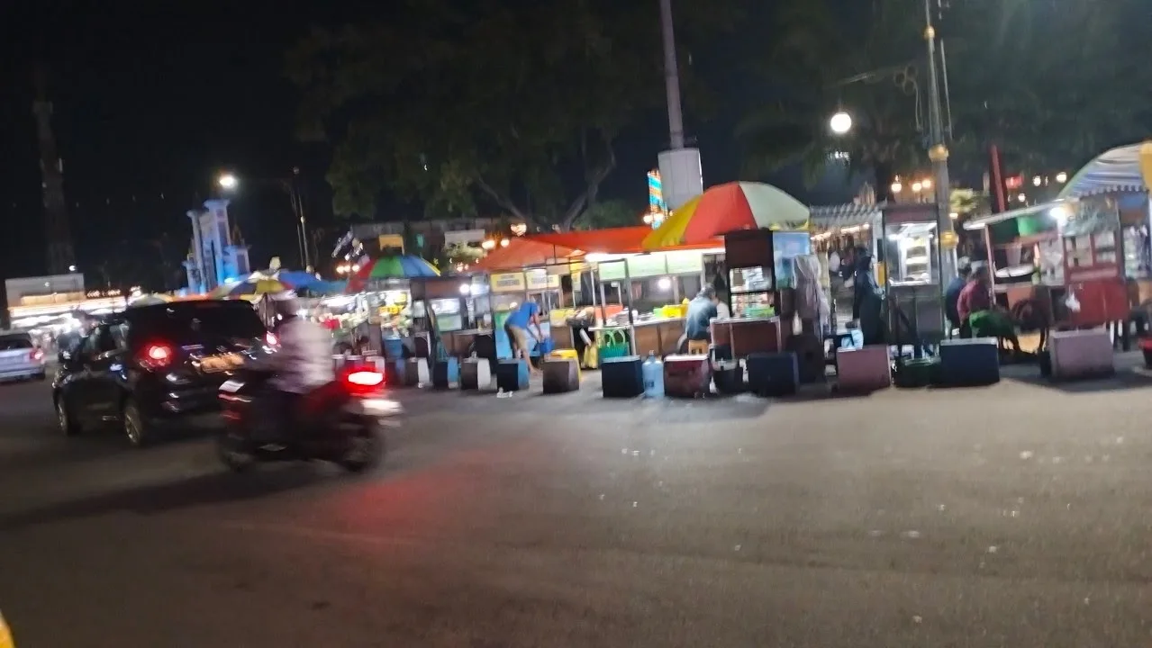 Pemkot Pasuruan Siapkan Penataan PKL Alun-alun, Pedagang Akan Dipindah ke Eks Pasar Poncol