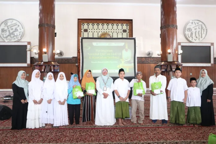 Berbagi Duafa, Cara Siswa SD Islam Sabilillah Malang 1 Rayakan Nuzululquran Berbagi Duafa, Cara Siswa SD Islam Sabilillah Malang 1 Rayakan Nuzululquran