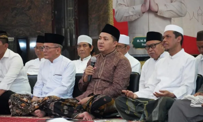 Safari Ramadan Pamungkas di Masjid Jami’ Bangil, Mas Rusdi Tutup Rangkaian dengan Pesan Pembangunan dan Kebersamaan Safari Ramadan Pamungkas di Masjid Jami’ Bangil, Mas Rusdi Tutup Rangkaian dengan Pesan Pembangunan dan Kebersamaan