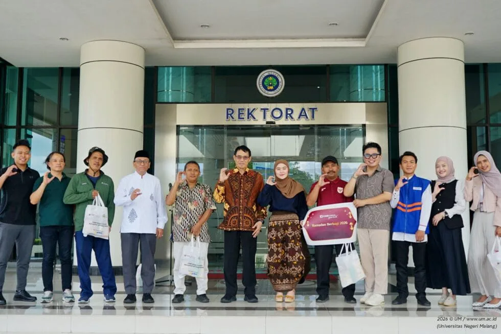 Universitas Negeri Malang (UM) menerima kunjungan istimewa dari CIMB Niaga Syariah dalam rangka penyaluran bingkisan Lebaran bagi Tenaga Kependidikan (Tendik) UM, pekan lalu