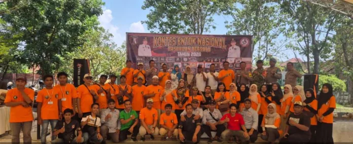 250 Entok Ramaikan Kontes Nasional di Pasuruan, dari Hias hingga Jumbo Hampir 10 Kg 250 Entok Ramaikan Kontes Nasional di Pasuruan, dari Hias hingga Jumbo Hampir 10 Kg