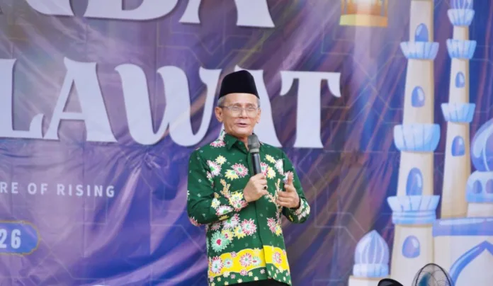 HUT ke-45 SMAN 1 Bangil: Sholawat Bersama, Wakil Bupati Tekankan Peran Siswa sebagai Calon Pemimpin 2045 HUT ke-45 SMAN 1 Bangil: Sholawat Bersama, Wakil Bupati Tekankan Peran Siswa sebagai Calon Pemimpin 2045
