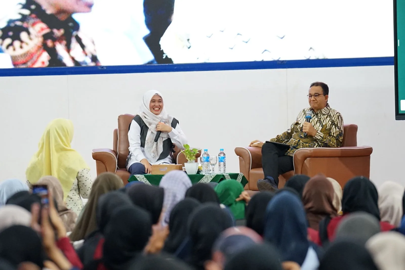 Kepemimpinan Bukan Jabatan, Ini Pesan Anies di Kuliah Umum Umsida
