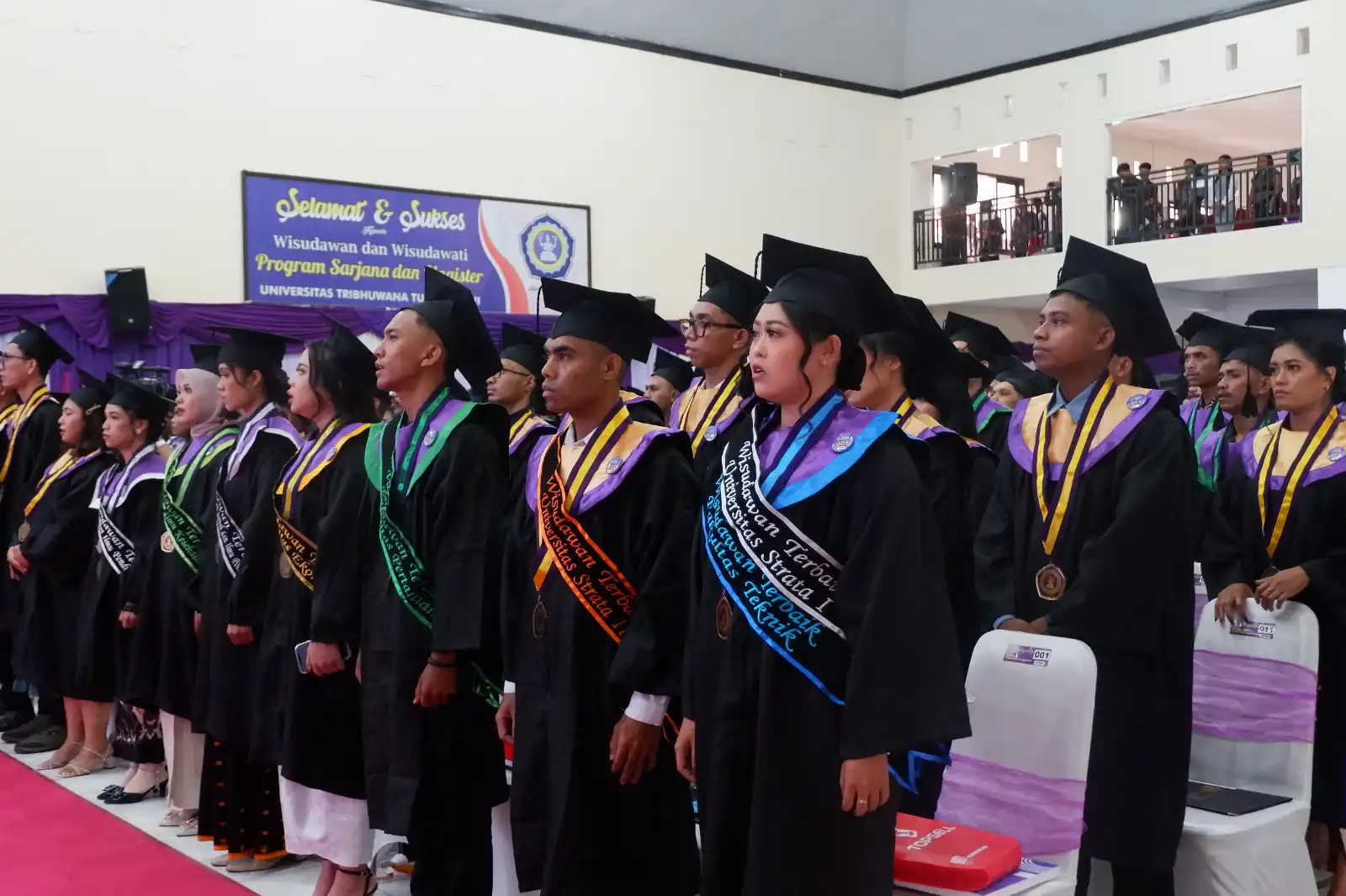 Cetak Lulusan Berstandar Nasional dan Global, UNITRI Malang Wisuda 400 Sarjana & Magister Periode 51
