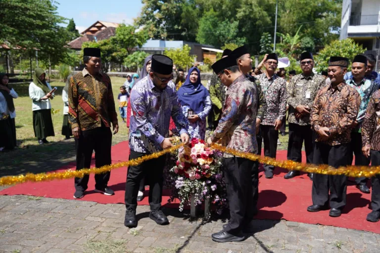 Plt. Wali Kota Heli Suyanto Tegaskan Sinergi Pendidikan Bersama Kementerian Agama; Peresmian MAN 2 Batu