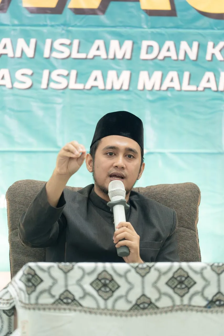 Civitas Akademika Unisma Perkuat Sanad ke Syaikhona Kholil Bangkalan Civitas Akademika Unisma Perkuat Sanad ke Syaikhona Kholil Bangkalan