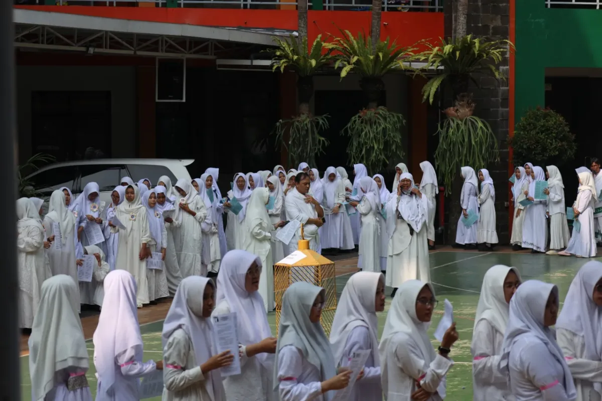 Makkah Di MTsN 1 Kota Malang