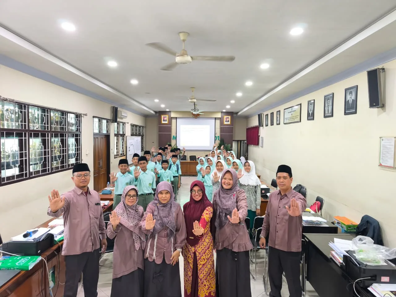 MTs Almaarif 01 Singosari Cetak Generasi Berkarakter Lewat Program Madrasah Ramah Anak