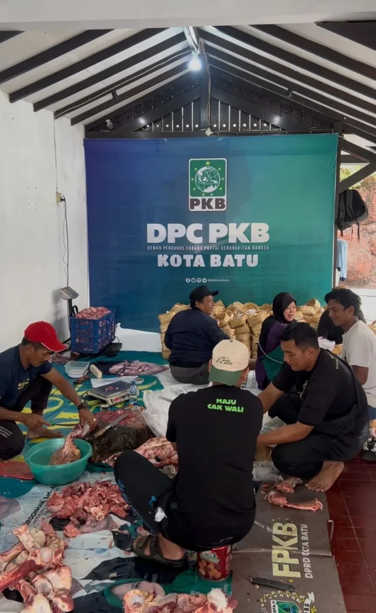 Wujud Kepedulian Sosial, DPC PKB Kota Batu Tebar Hewan Kurban untuk Masyarakat DPC PKB Kota Batu