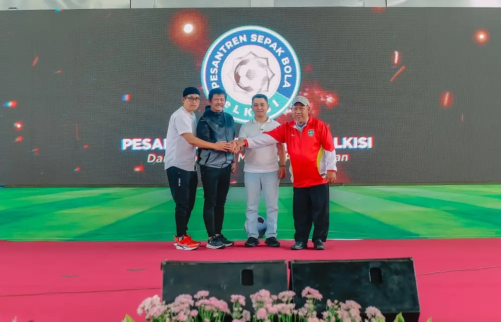 Launching Pesantren Sepakbola eLKISI Mojokerto Raih Apresiasi dari Coach Indra Sjafri
