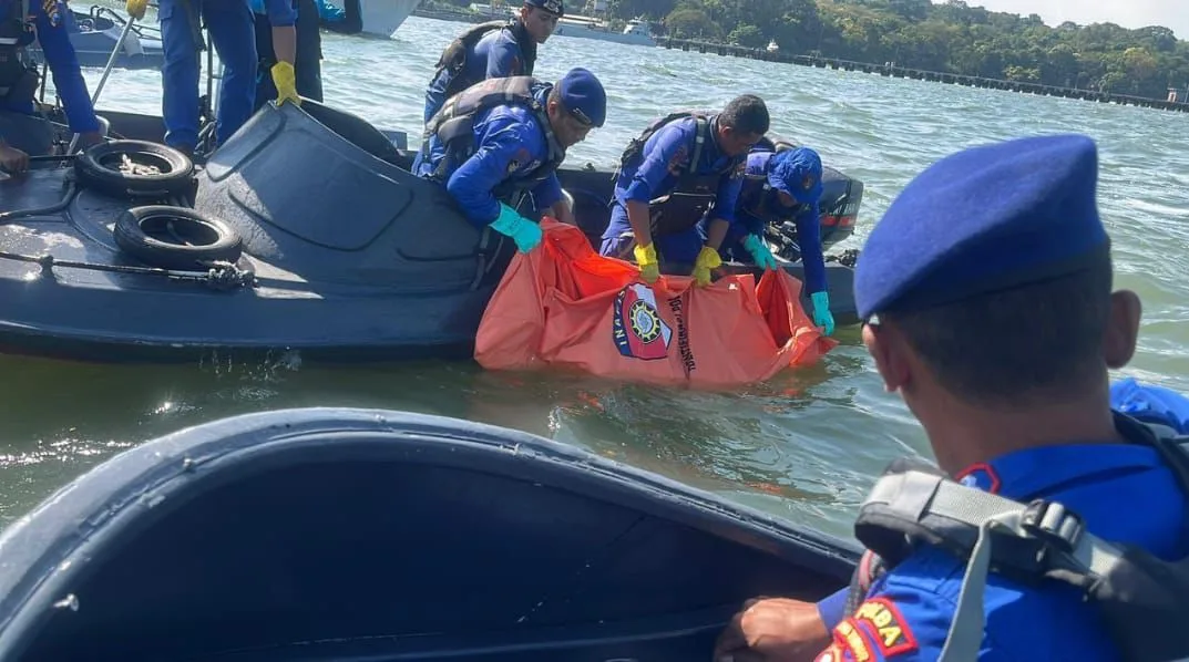 SAR Gabungan Berhasil Temukan ABK LCT Kinta Perjaya di Perairan Timur Suramadu