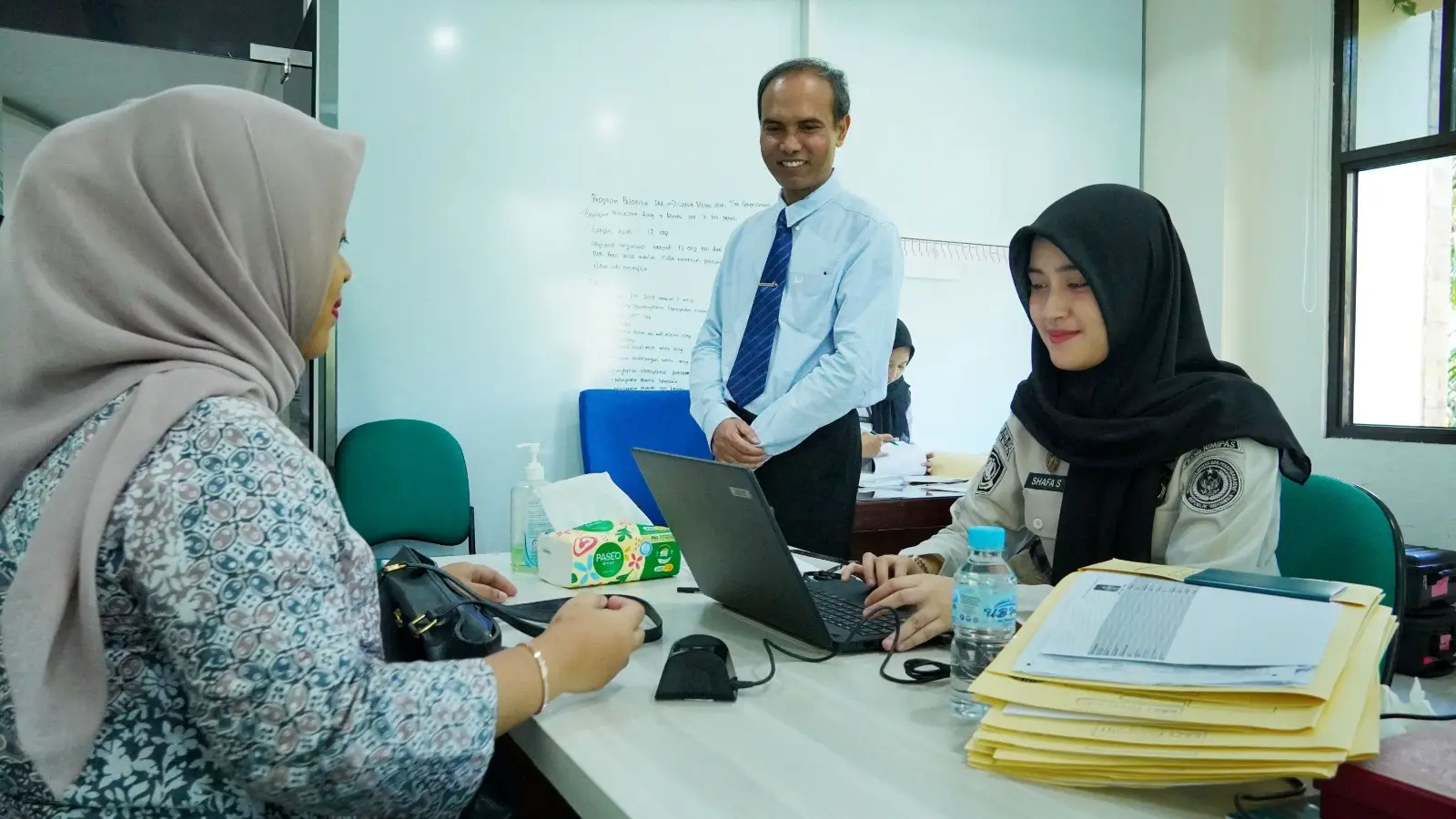 UB Fasilitasi Mahasiswa Layanan Eazy Passport
