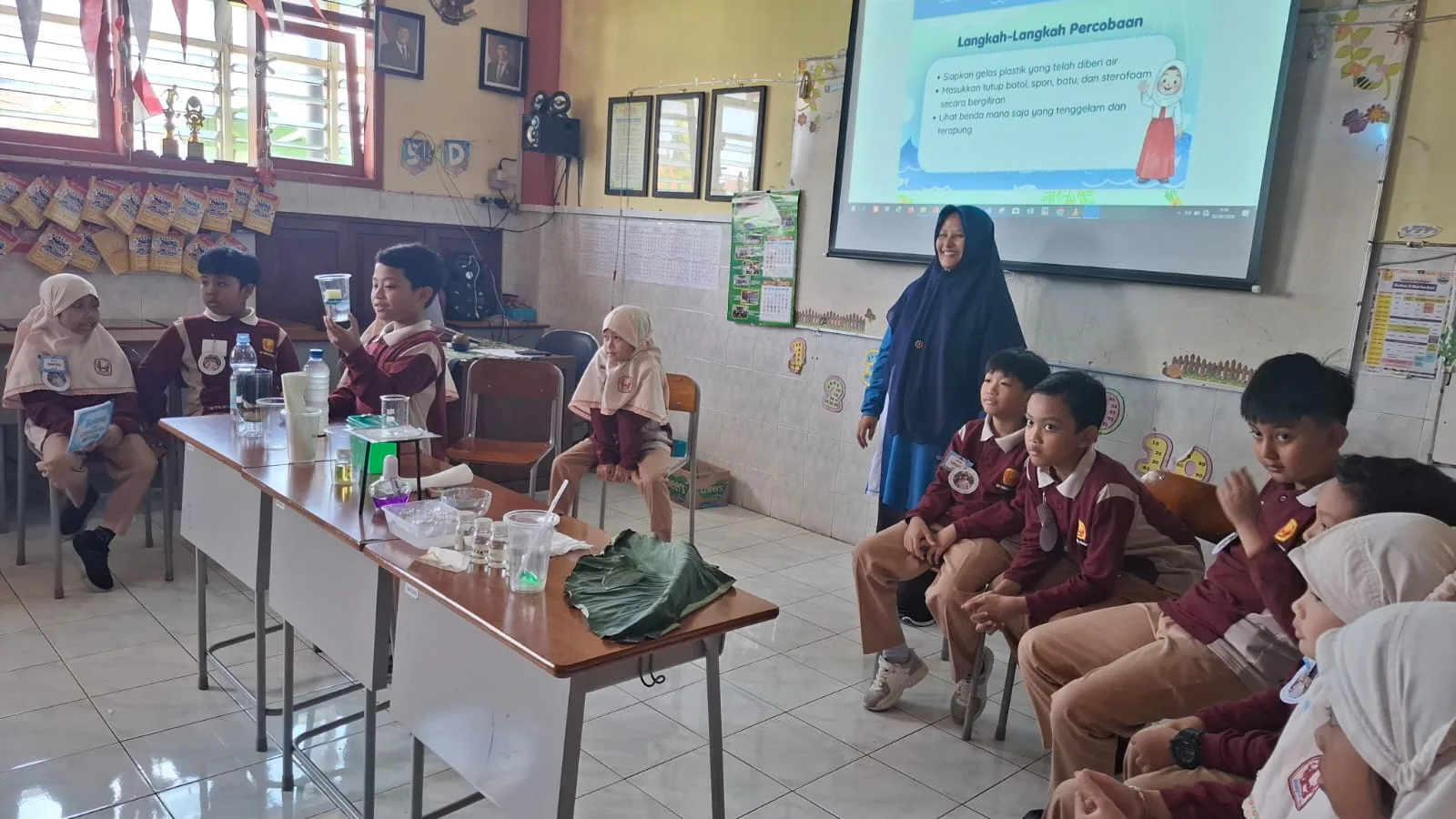 Science and Art Project Expo: SD Insan Amanah Latih Karakter dan Percaya Diri Siswa