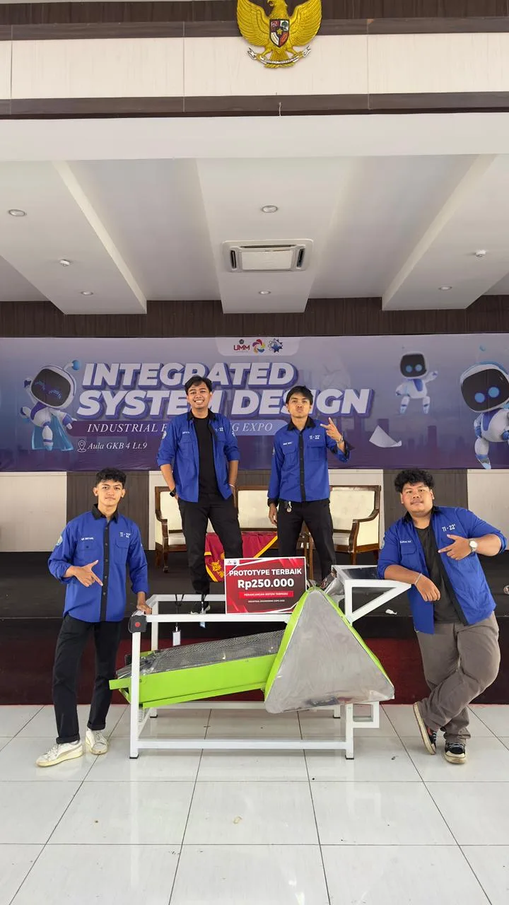 Mesin Pemisah Cengkeh Buatan Mahasiswa UMM Mampu Pangkas Biaya Produksi Petani Mesin Pemisah Cengkeh Buatan Mahasiswa UMM Mampu Pangkas Biaya Produksi Petani