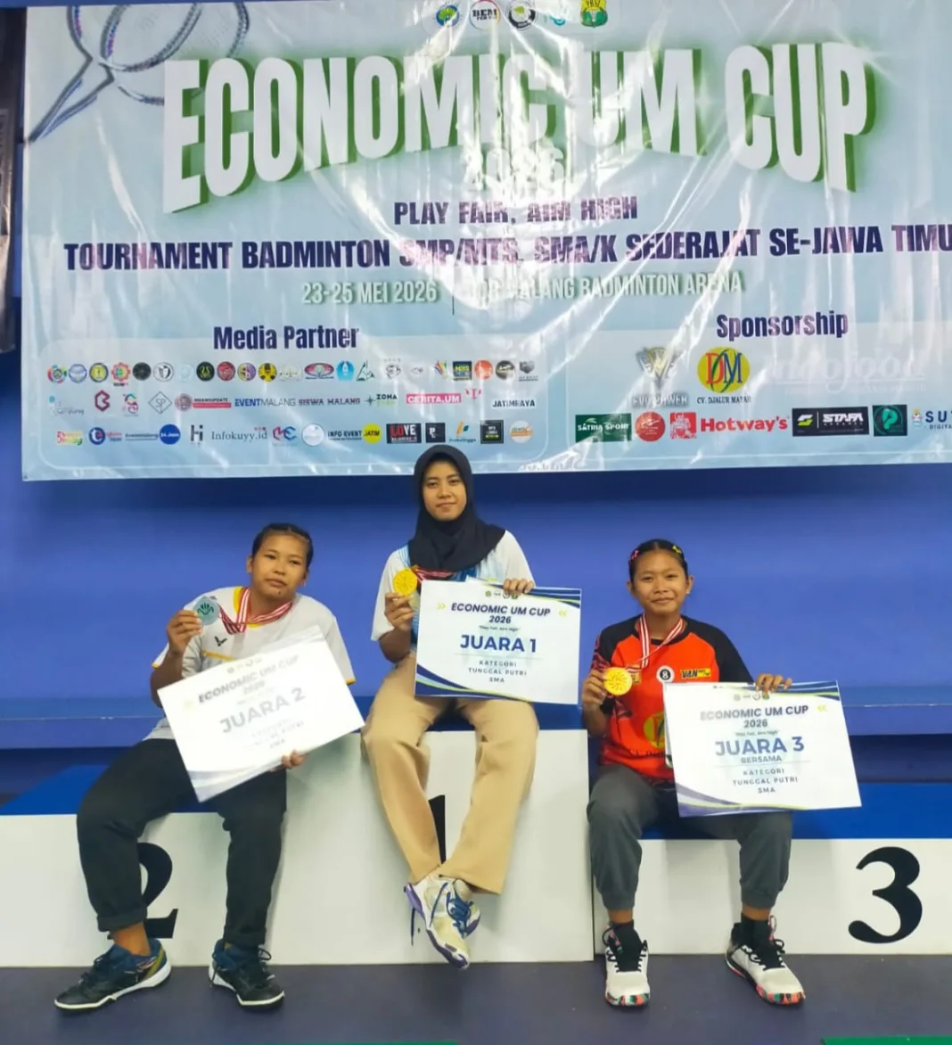 Saskia Rahma Harumkan MA Almaarif Singosari, Sabet Juara 1 Economic UM Cup 2026 Saskia Rahma Harumkan MA Almaarif Singosari, Sabet Juara 1 Economic UM Cup 2026