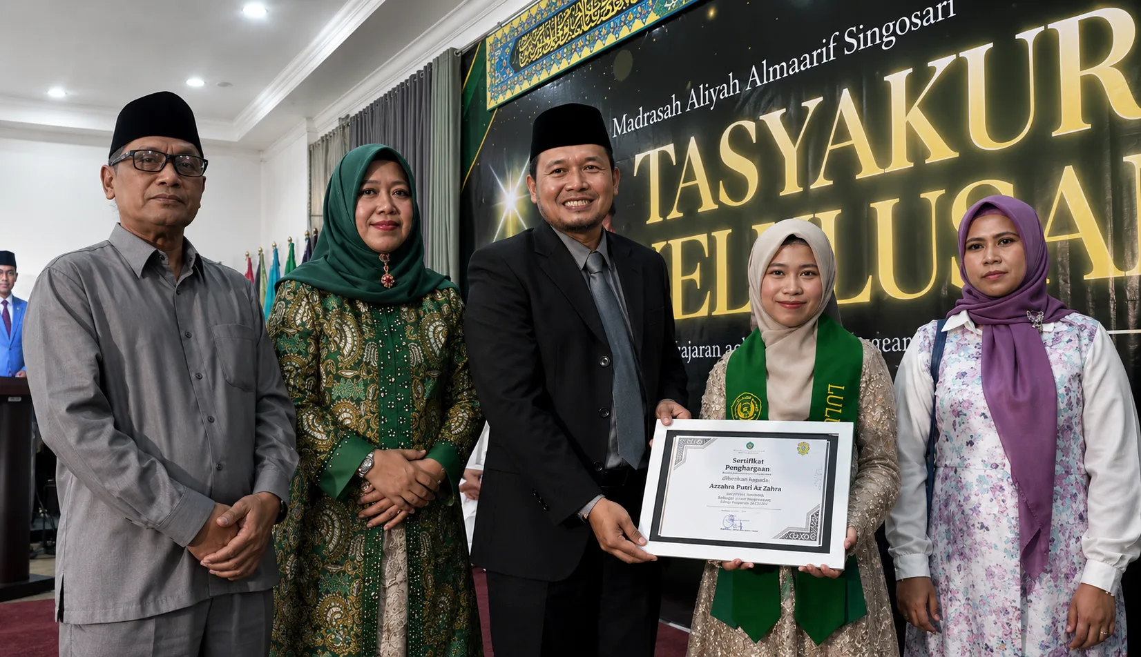 Tasyakur Angkatan ke-57, MA Almaarif Singosari Cetak Generasi Berprestasi hingga Mancanegara