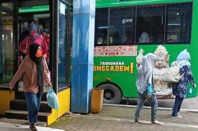Penjelasan Dishub Jatim Soal Rencana Cashless Trans Jatim di Mojokerto Penjelasan Dishub Jatim Soal Rencana Cashless Trans Jatim di Mojokerto