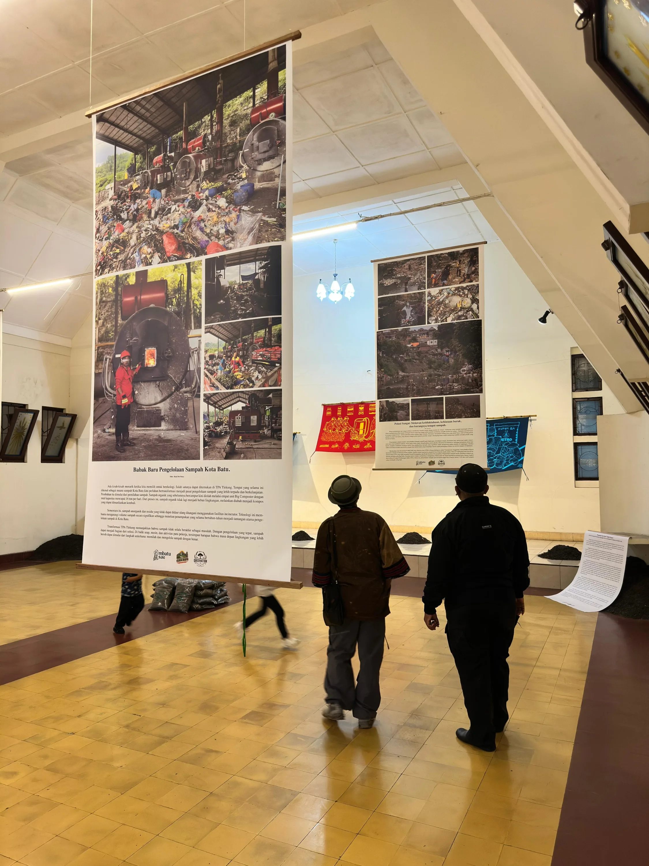 Gelar Pameran ‘Hulu Hilir’ di Greenation 2026, Pengkarya Potret Kegelisahan Ekologis Kota Batu melalui Fotografi