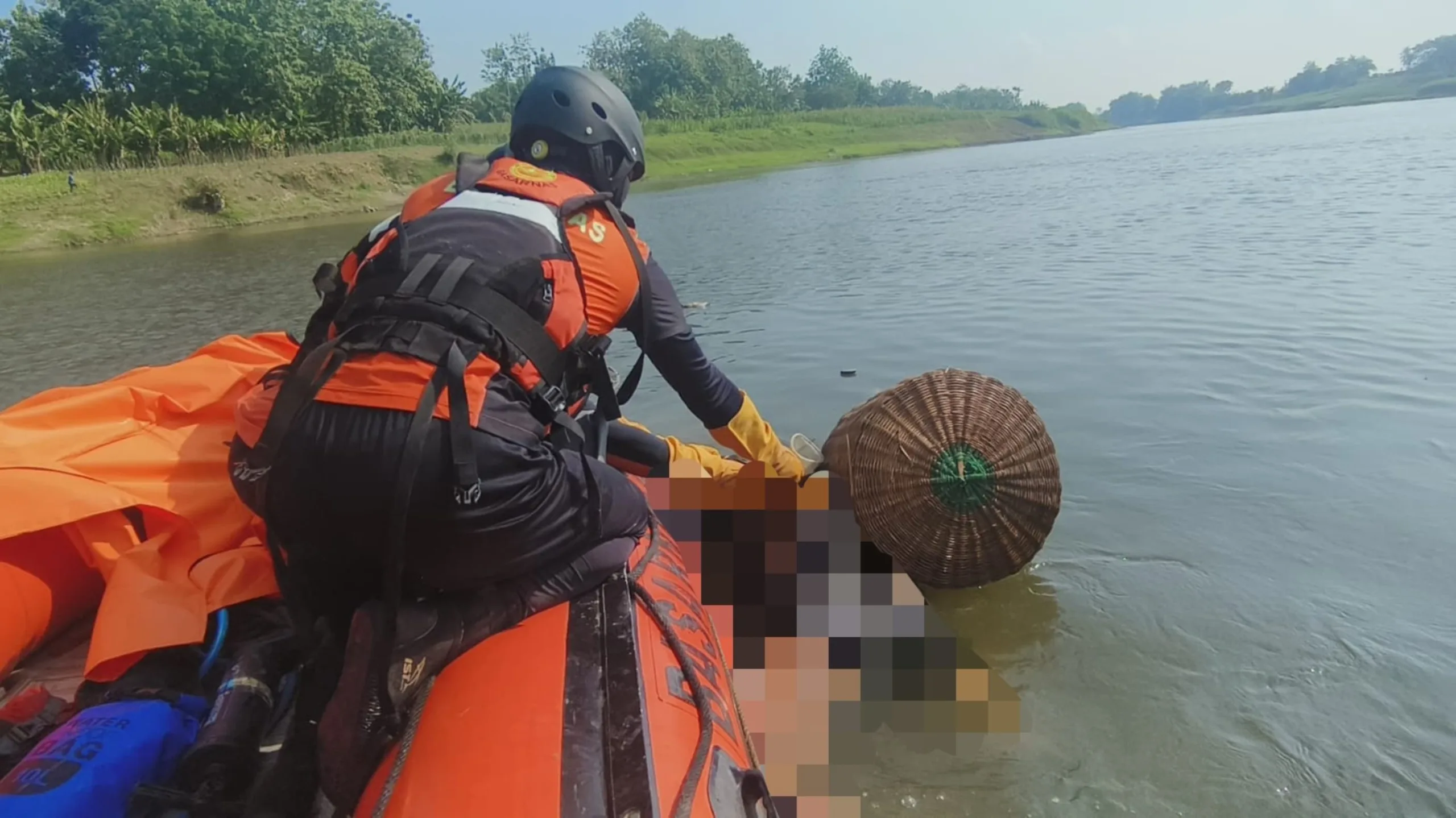 Pencari Ikan Yang Tenggelam Bengawan Solo Ditemukan SAR Gabungan
